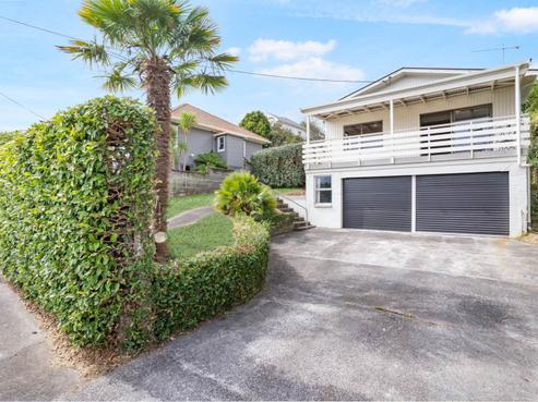 21 Porter Crescent, Helensville