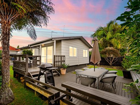 52A Kervil Avenue, Te Atatu Peninsula
