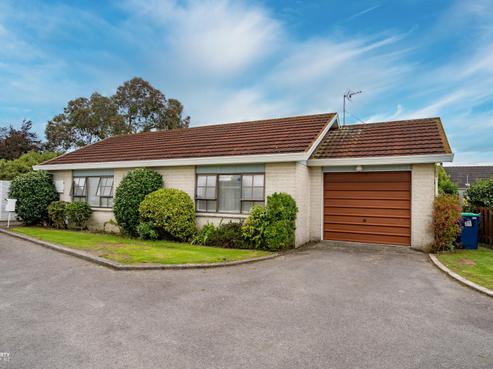 97A High Street, Solway