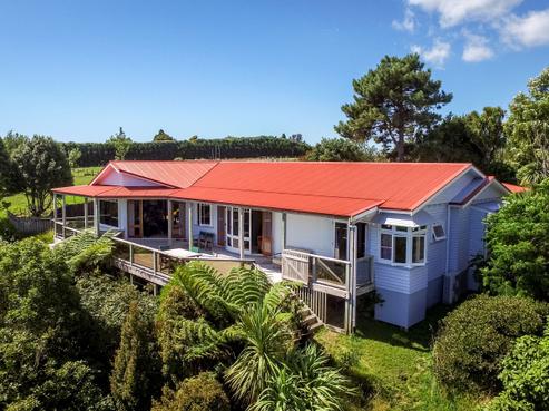 123 Wairau Road, Oakura