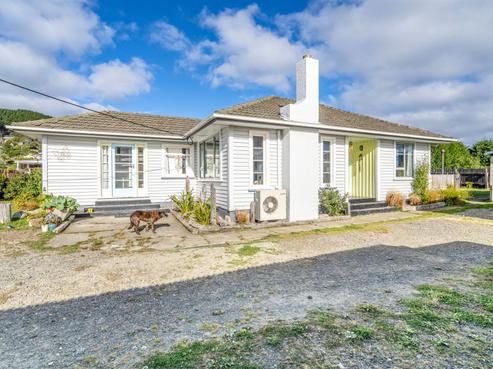 246F Marine Parade, Bluff
