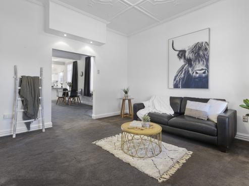 130 Victoria Road, Saint Kilda