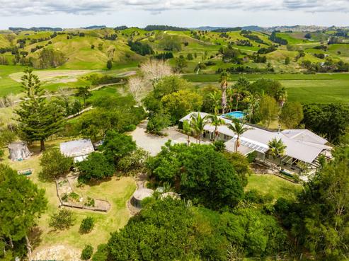 2192 Omana Road, Tangiteroria