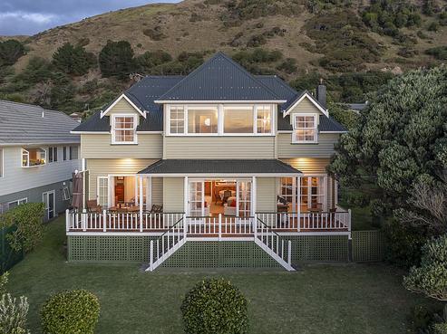 70 Ames Street, Paekakariki