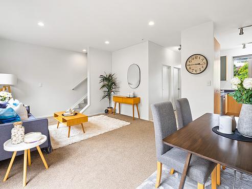 2/4 Nimstedt Avenue, Oteha