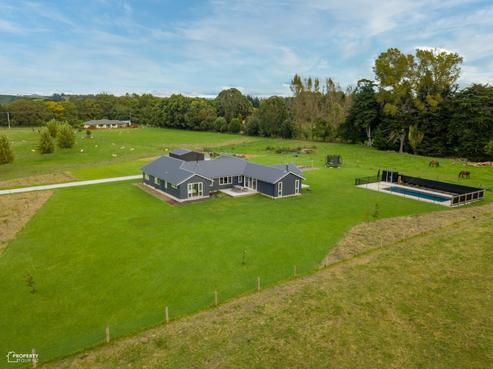181A Willow Park Drive, Opaki