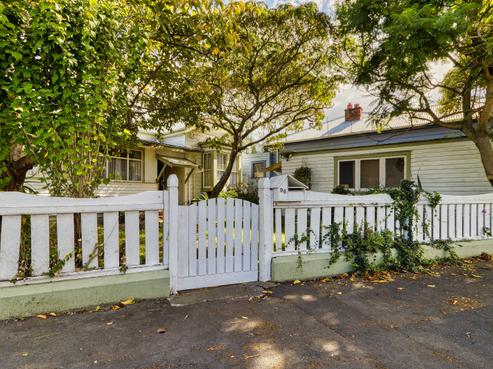 96 Nelson Crescent, Napier South