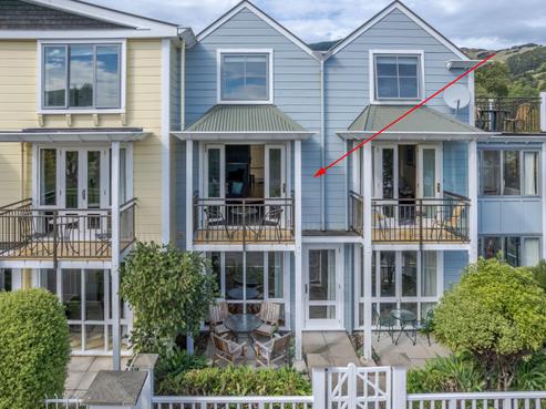 85J Beach Road, Akaroa