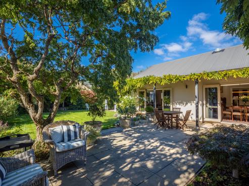 2 Pastures Close, Richmond
