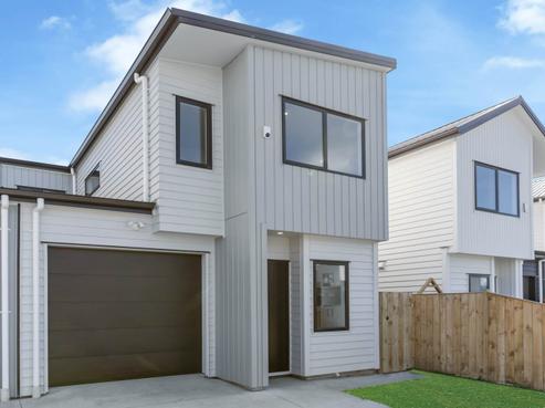 7 John Burns Road, Takanini
