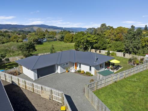 17 Kingi Te Ahoaho Place, Otaki