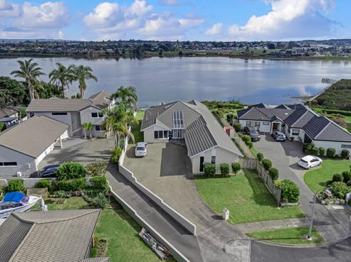 10 Tytus Place, Conifer Grove