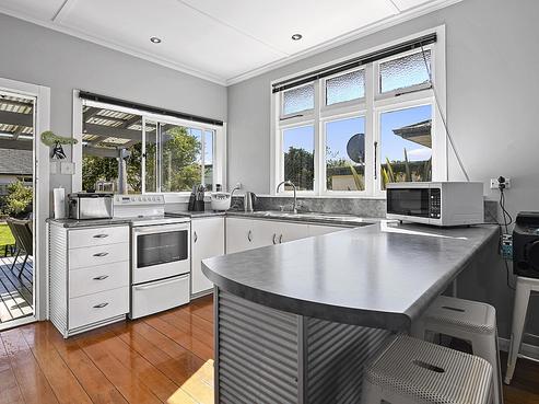 16 Grey Street, Motueka