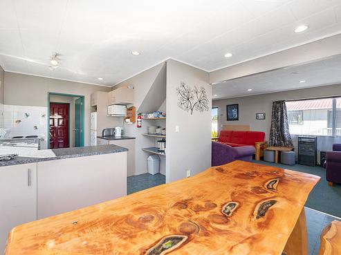 9 Millar Street, National Park