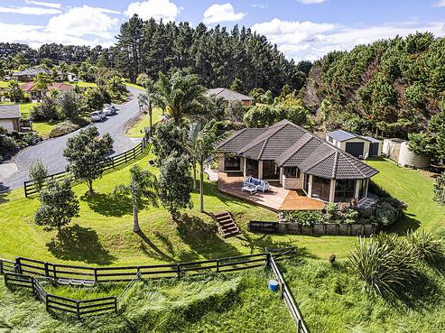 21 Bretts Place, Kauri