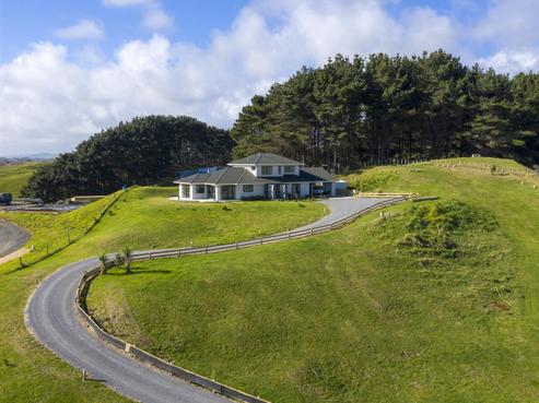 100 Harakeke Road, Te Horo