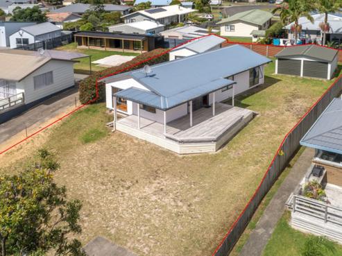 209 Chartwell Avenue, Whangamata