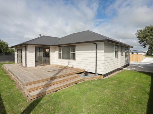 75 Hedges Street, Sanson