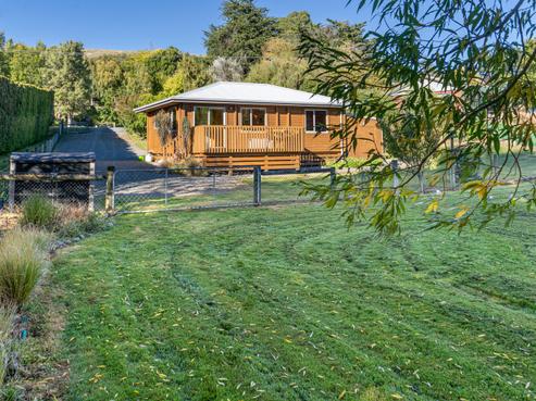 72 Princes Street, Waikari