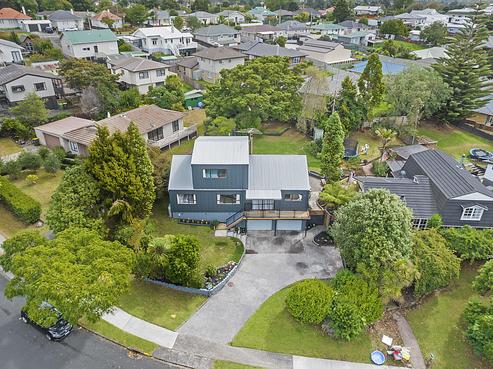 8 The Glade South, Pukekohe