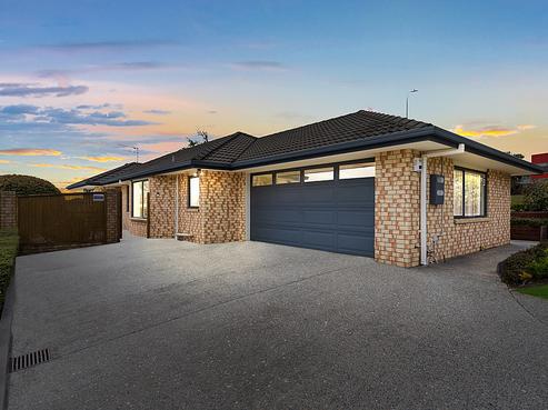 28 Hilltop Road, Clover Park