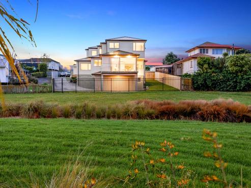 22B Halyard Place, Te Atatu Peninsula