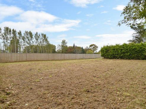 15 Stroma Avenue, Casebrook