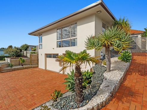 24 Hoterini Street, Ohope