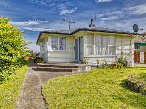 802 Huia Street, Camberley