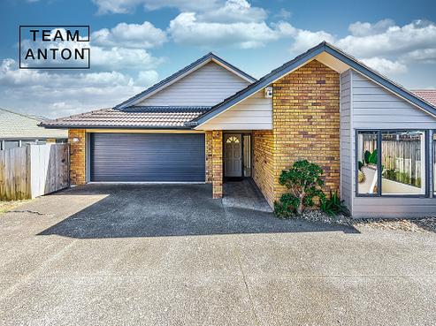 2/55 Whitford Road, Botany Downs