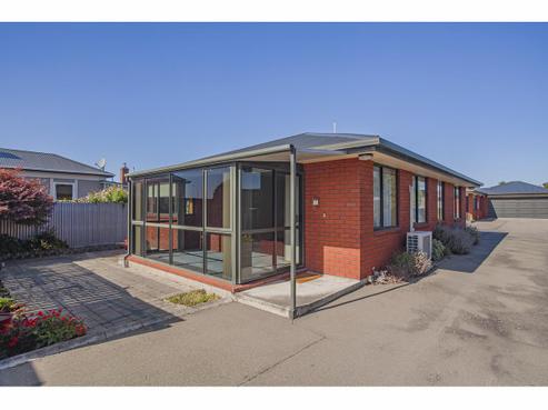156A North Street, West End
