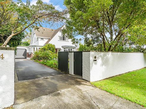24 Saint Albans Grove, Woburn