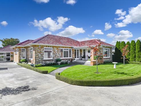 801 Francis Hicks Avenue, Raureka