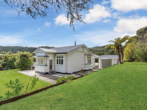 102 Te Henga Road, Waitakere