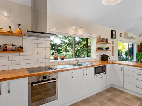 17 Oakden Drive, Darfield