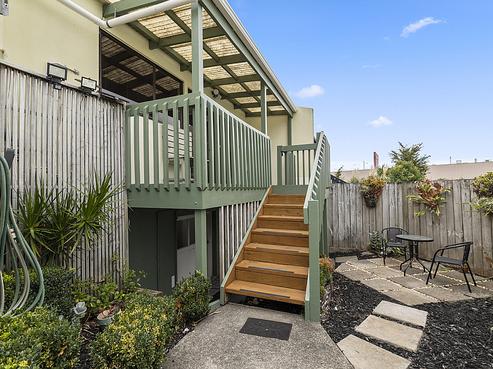 2/19 Station Road, Pukekohe