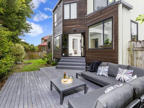 2/56 Centorian Drive, Windsor Park