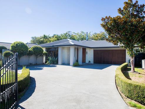 124 Guy Street, Dannevirke