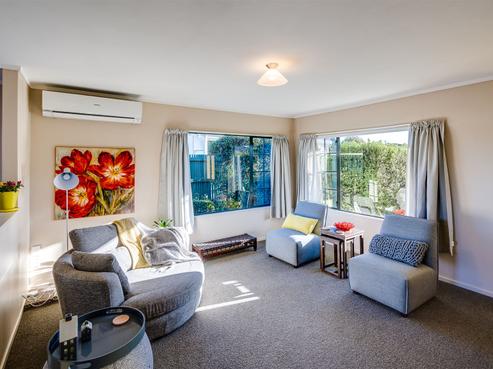 2/128 Guppy Road, Taradale