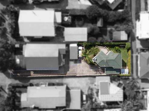 2/240 Meola Road, Point Chevalier