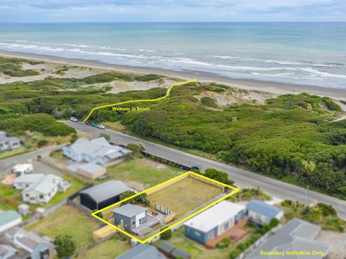 46 Hunia Terrace, Himatangi Beach