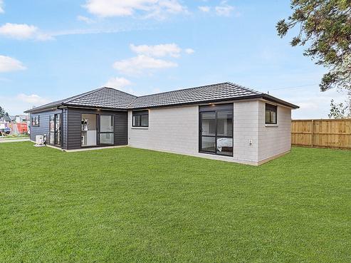 15 Rosslands Avenue, Karaka
