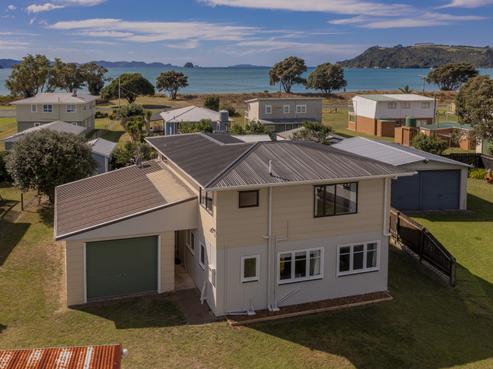 55 Riverview Road, Cooks Beach