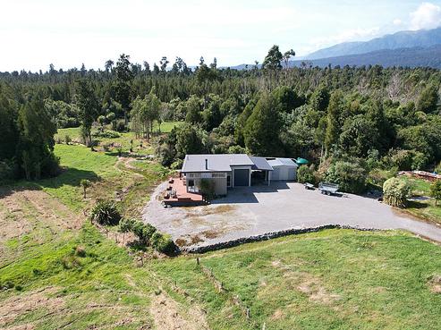 21 McGloin Road, Bruce Bay
