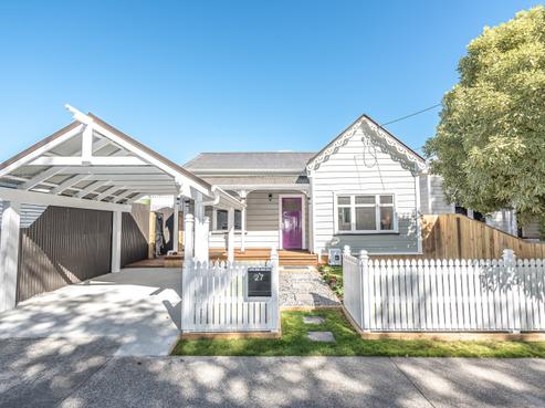 27 Halswell Street, Whanganui Central