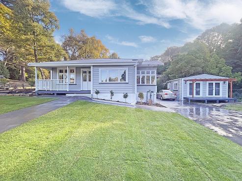 505 Queens Drive, Dunedin Central