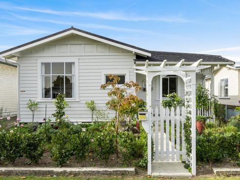89 Vigor Brown Street, Napier South