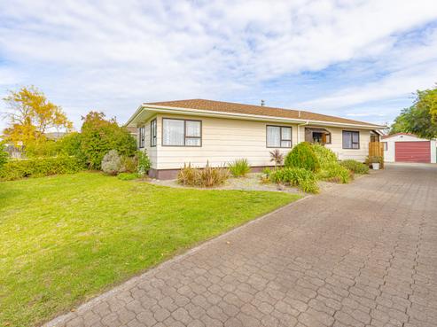 12 Sheffield Place, Springvale