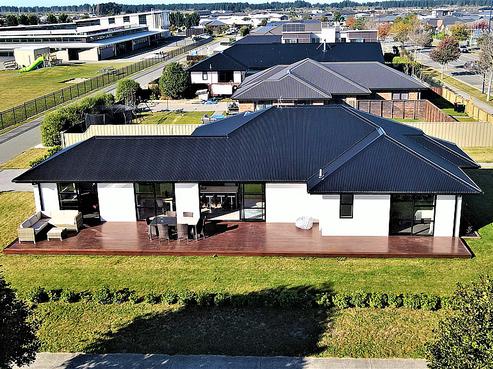 116 Pegasus Boulevard, Pegasus
