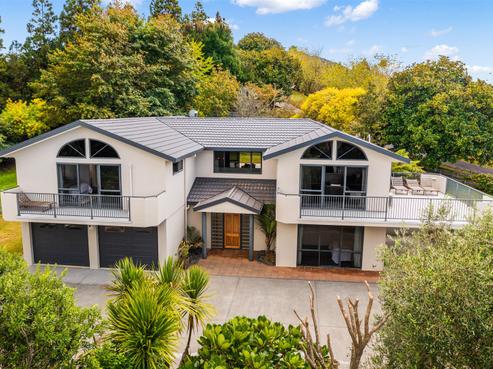 350 Cemetery Road, Maunu
